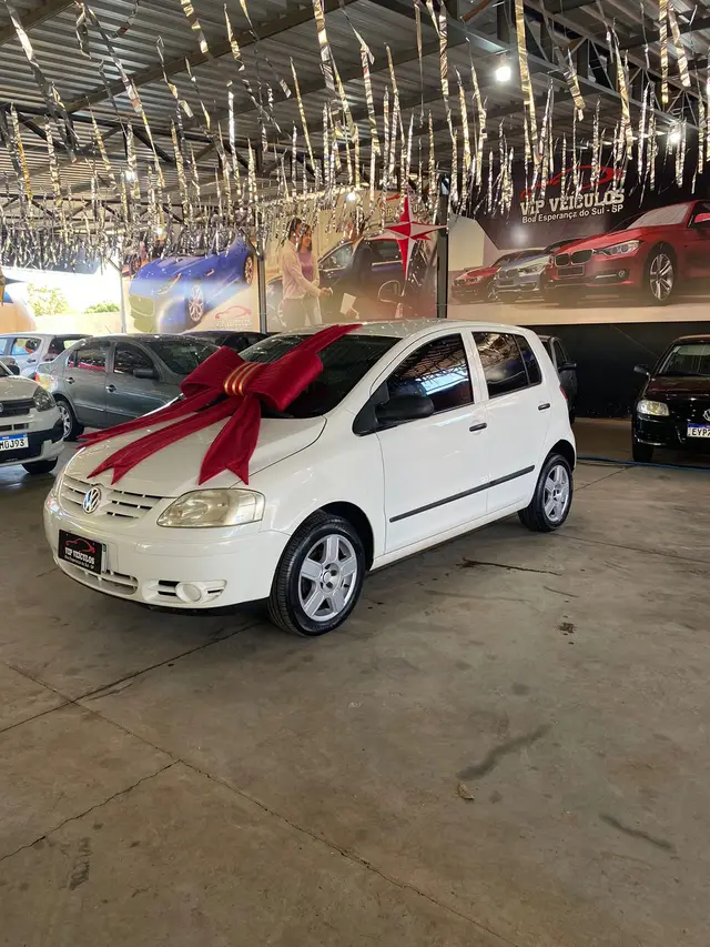 Carro Volkswagen Fox 2006 City 1.0 8V (Flex)