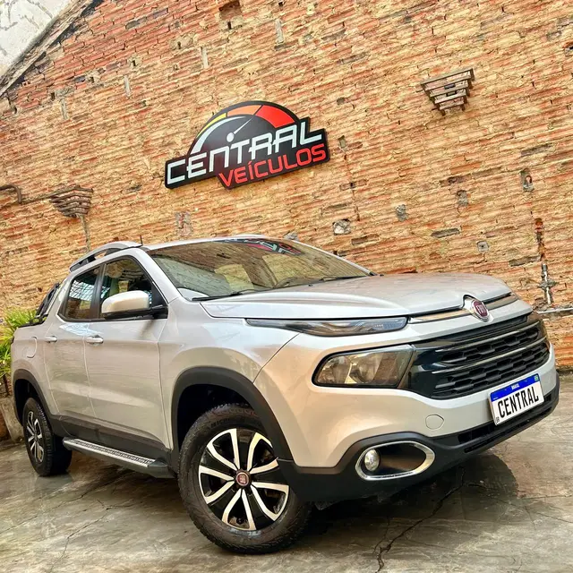 Carro Fiat Toro 2017 Freedom 1.8 AT6 4x2 (Flex)