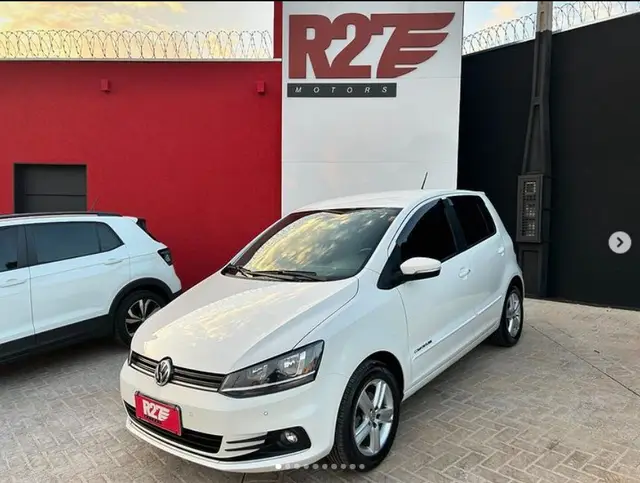 Carro Volkswagen Fox 2016 1.6 MSI Comfortline (Flex)