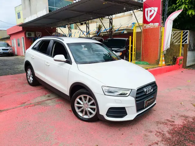 Carro Audi Q3 2017 1.4 TFSI Ambition S Tronic (Flex)