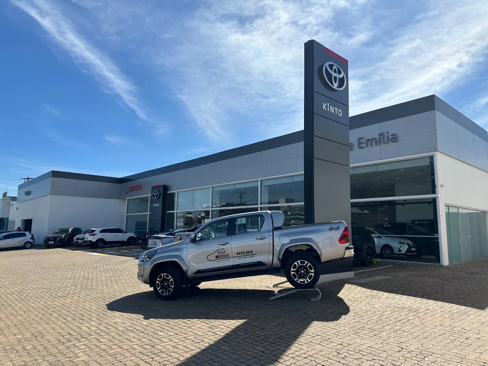 Fachada da loja Veículos à venda em Santa Emília Toyota Franca - Franca - SP | Mobiauto