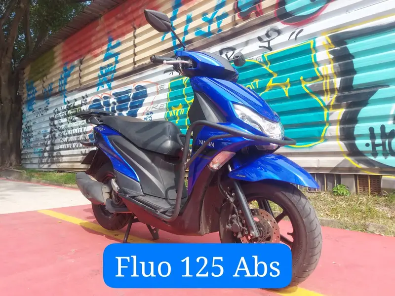 Yamaha Fluo ABS