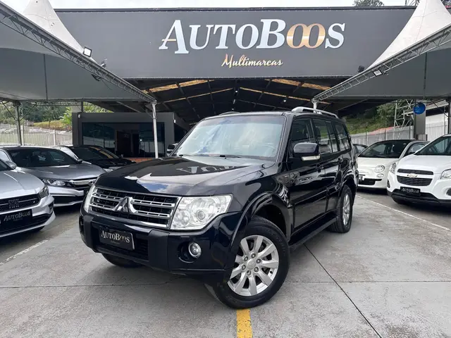 Carro Mitsubishi Pajero Full 2011 HPE 3.8 3p