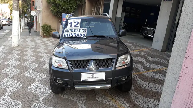 Carro Mitsubishi Pajero TR4 2012 2.0 16V 4X4 (Flex) (Aut)