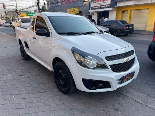 Carro Chevrolet Montana 2018 LS 1.4 (Flex)