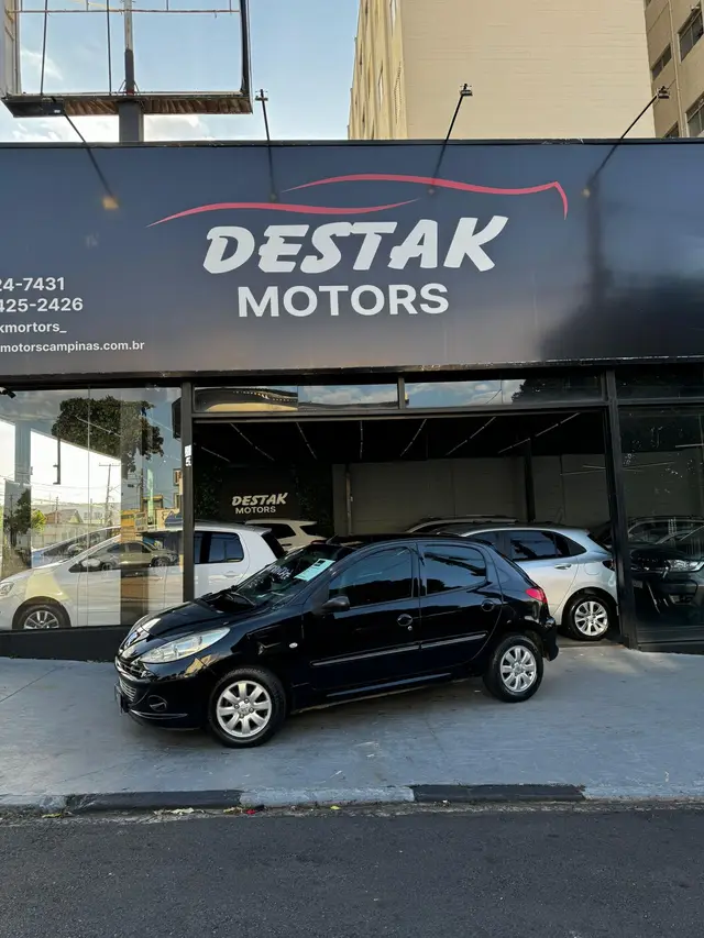 Carro Peugeot 207 2012 Hatch XR 1.4 8V (flex) 4p