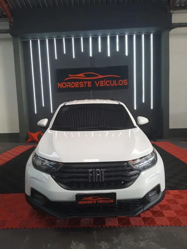 Carro Fiat Strada 2021 Freedom 1.3 CS Plus (Flex)