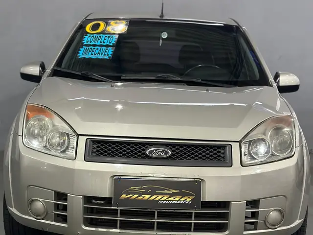 Carro Ford Fiesta Sedan 2008 1.0 (Flex)