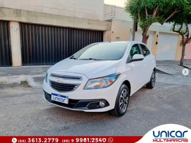 Carro Chevrolet Onix 2014 1.4 LTZ SPE/4 (Aut)