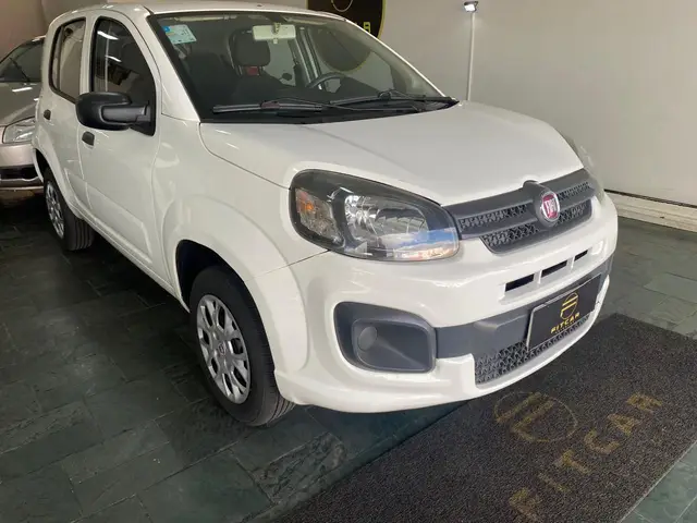 Carro Fiat Uno 2020 Attractive 1.0 8V (Flex) 4p