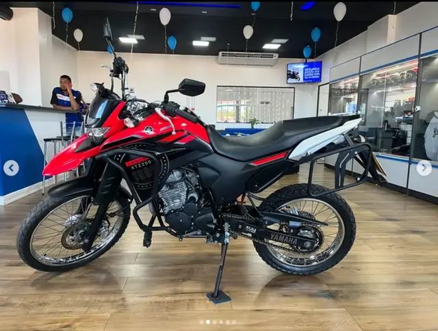 Carro Yamaha XTZ 250 Lander 2023 ABS