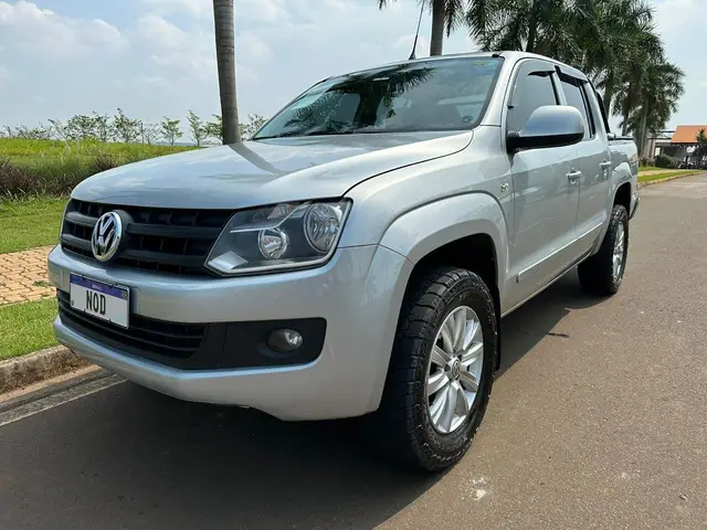 Carro Volkswagen Amarok 2016 2.0 S 4x4 TDi (Cab Dupla)