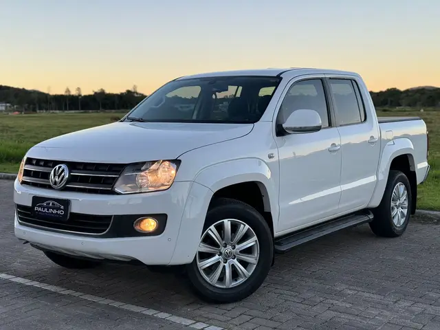 Carro Volkswagen Amarok 2014 2.0 CD 4x4 TDi Highline (Aut)