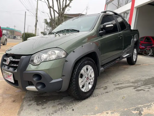 Carro Fiat Strada 2012 Adventure 1.8 16V (Flex) (Cabine Dupla)