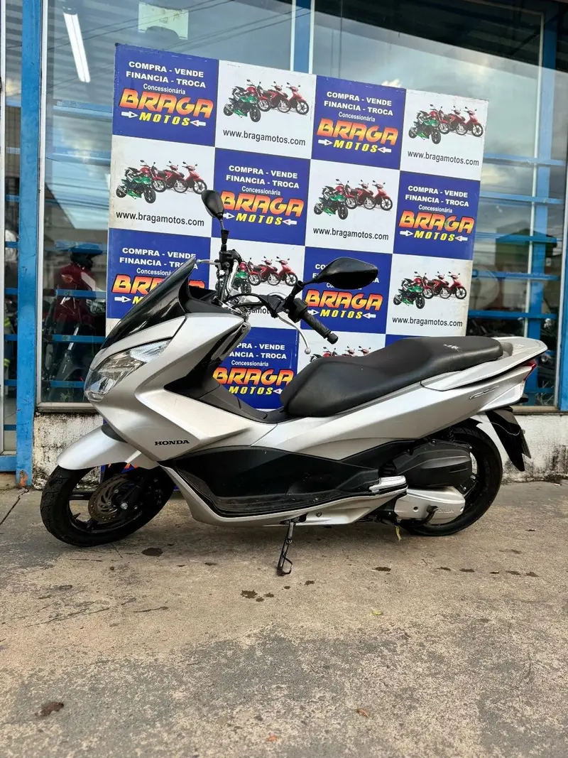 Honda PCX 150 DLX