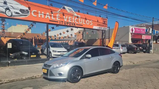 Carro Ford Focus Sedan 2014 S PowerShift 1.6 16V TiVCT