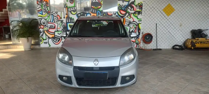 Renault Sandero Expression 1.0 16V (flex)
