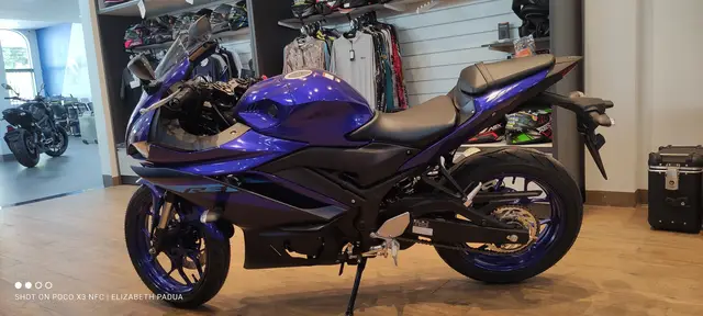 Moto Yamaha YZF R3 2025 ABS