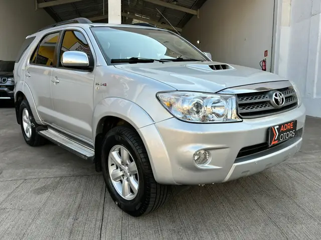 Carro Toyota Hilux SW4 2011 SRV 4x4 3.0 Turbo  (aut)