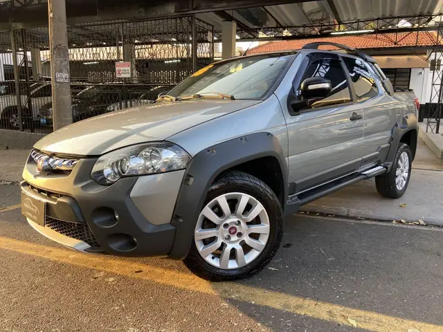 Carro Fiat Strada 2016 Adventure 1.8 16V (Flex) (Cabine Dupla)