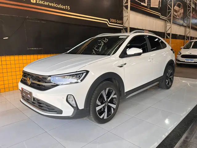 Carro Volkswagen Nivus 2024 Highline 200 TSI