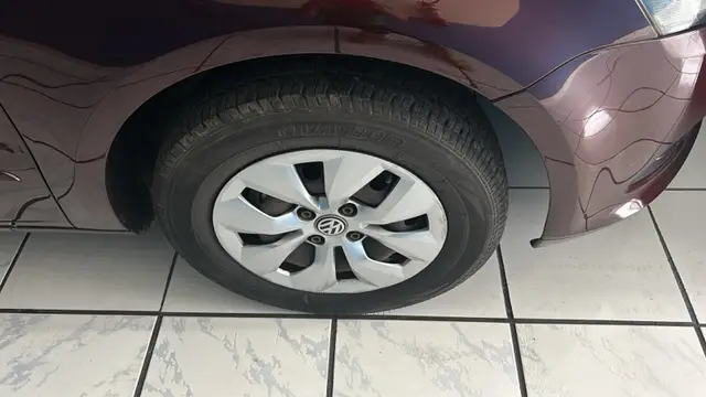 Carro Volkswagen Gol 2015 1.0 TEC Comfortline (Flex) 2p