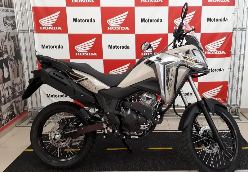 Honda XRE Sahara 300 Adventure