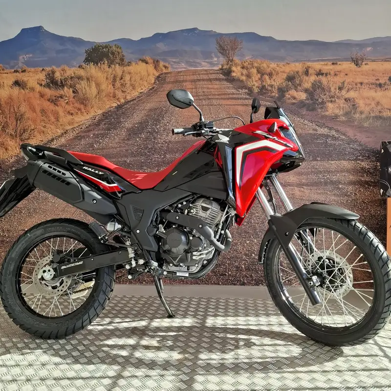 Honda XRE Sahara 300 Rally