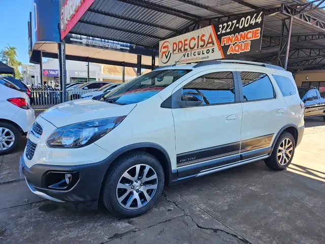 Carro Chevrolet Spin 2018 Activ 1.8 (Flex) (Aut)