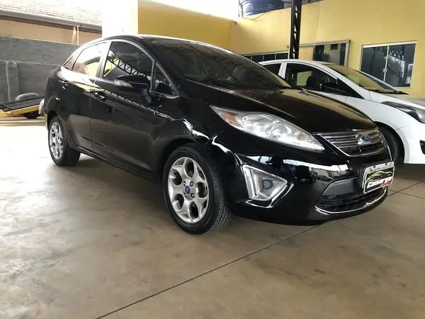 Carro Ford Fiesta Sedan 2012 1.6 (Flex)
