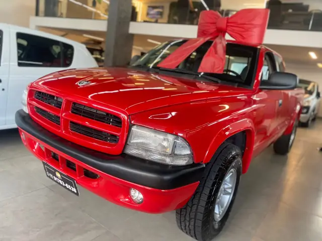 Carro Dodge Dakota 2001 Club Cab R/T 5.2 V8