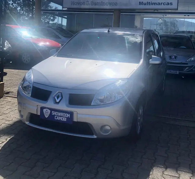 Carro Renault Sandero 2011 Expression 1.0 16V (flex)