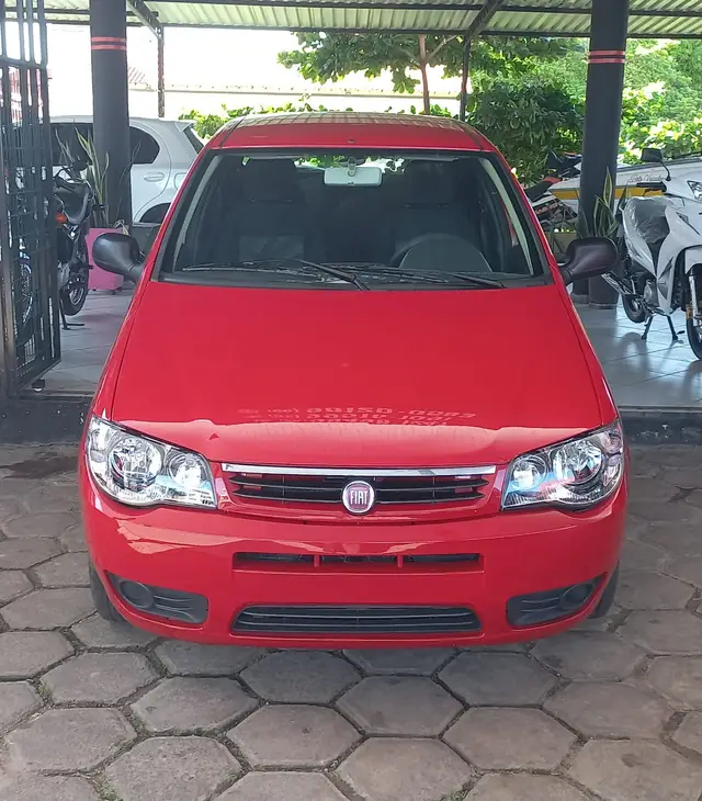 Carro Fiat Palio 2015 Celebration 1.0 Fire Flex 8V 4p