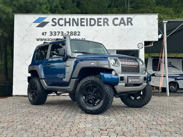 Carro Troller T4 2017 3.2 Diesel XLT 4x4