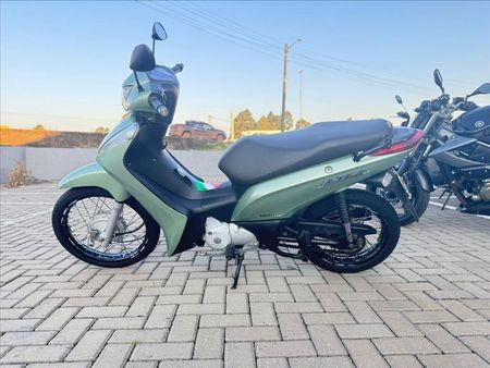 Biz 125i ES