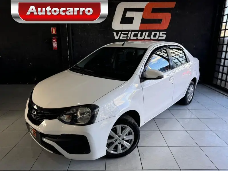 Toyota Etios Sedan X 1.5 (Aut) (Flex)