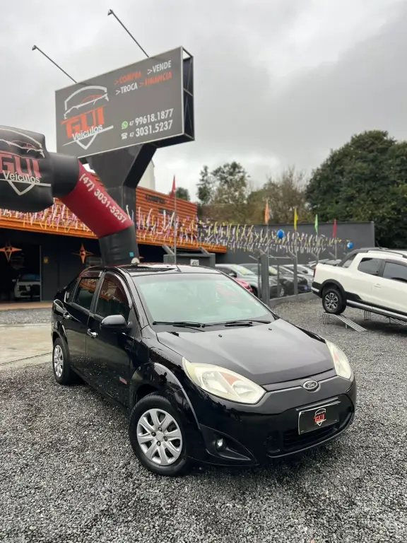 Ford Fiesta Sedan 1.6 (Flex)