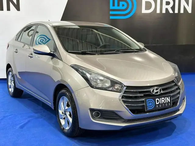 Carro Hyundai HB20S 2016 1.6 Comfort Plus (Flex)