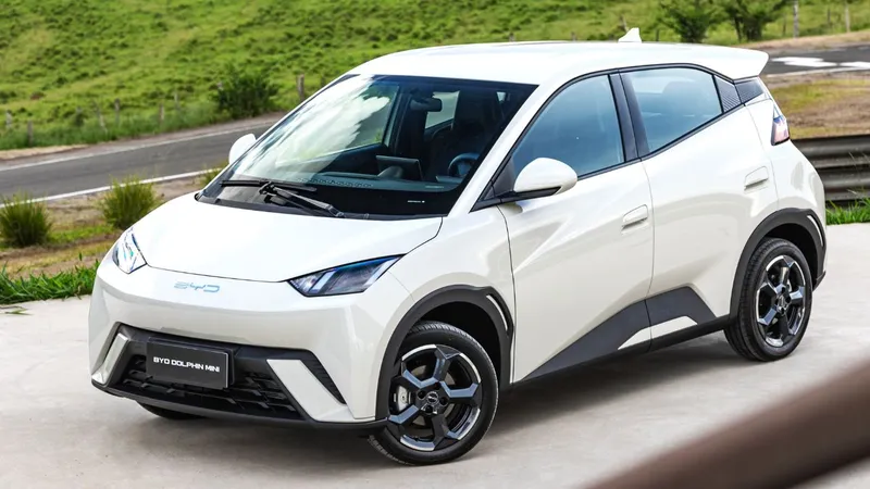 BYD Dolphin Mini pode ser comprado com desconto PcD abaixo dos R$ 100 mil