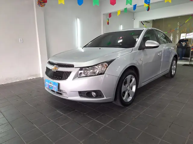 Carro Chevrolet Cruze 2014 LT 1.8 16V Ecotec (Flex)