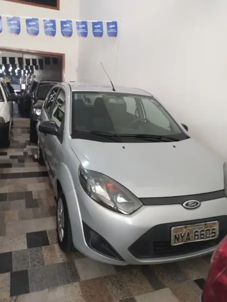 Carro Ford Fiesta Hatch 2012 1.0 (Flex)