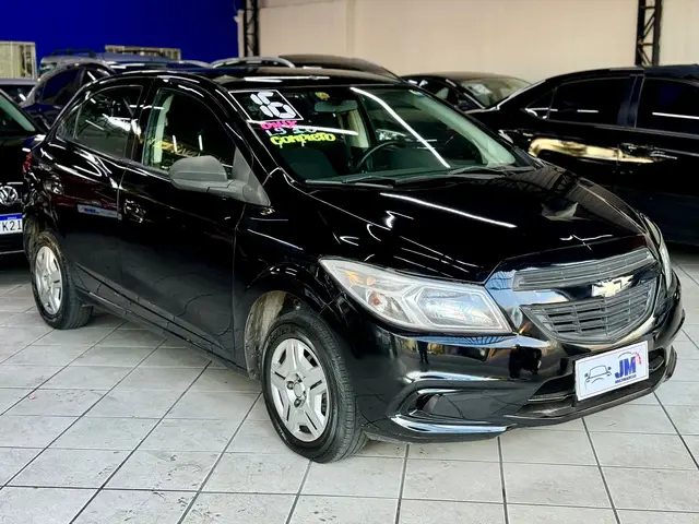 Carro Chevrolet Onix 2016 1.0 LS SPE/4