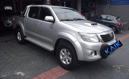 Hilux Cabine Dupla Hilux 3.0 TDI 4x4 CD SRV (Aut)