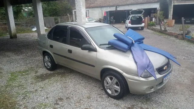 Carro Chevrolet Classic 2010 Life 1.0 VHCE (Flex)