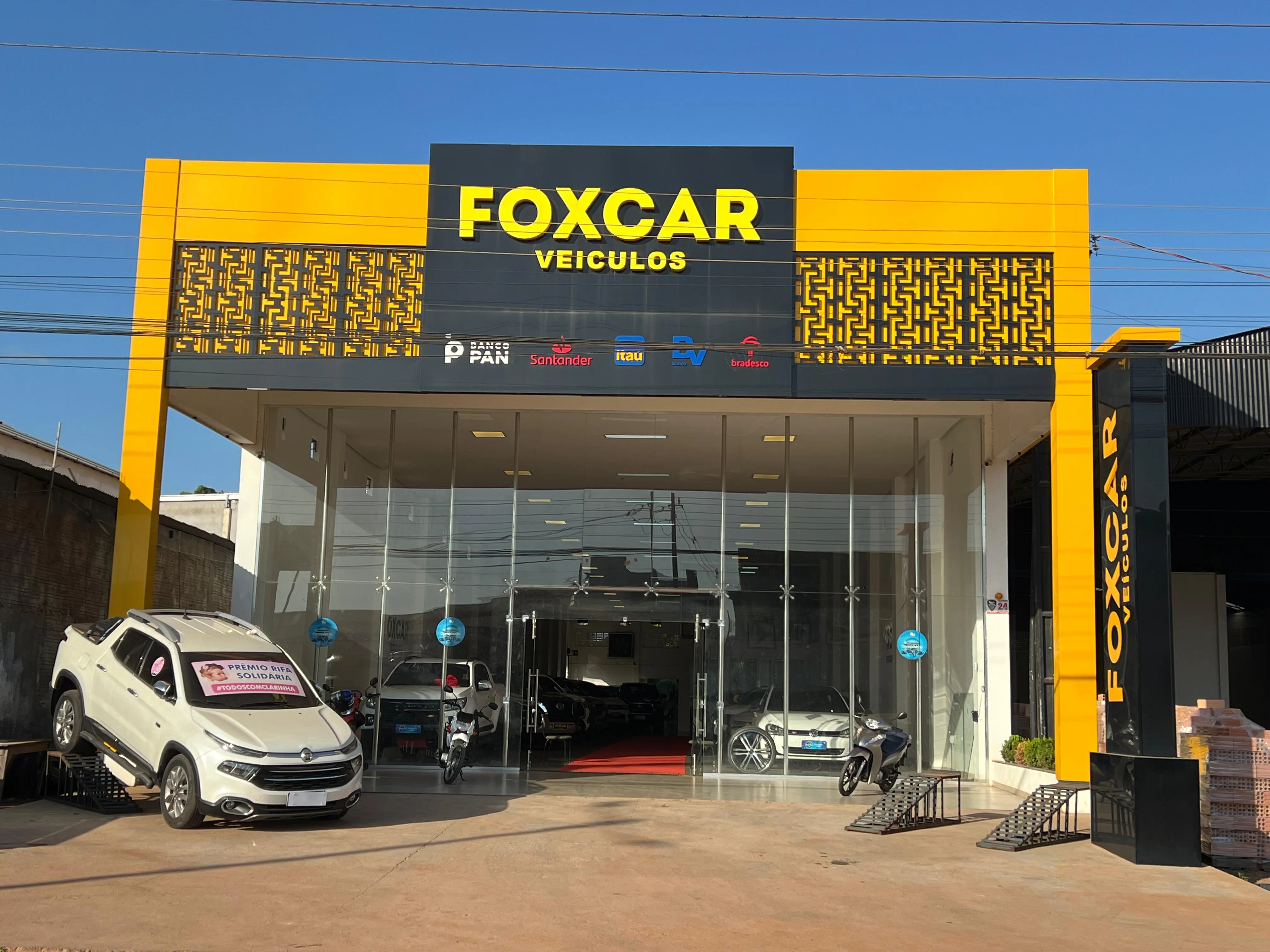 Fachada da loja Veículos à venda em FOX CAR - Itaituba - PA | Mobiauto