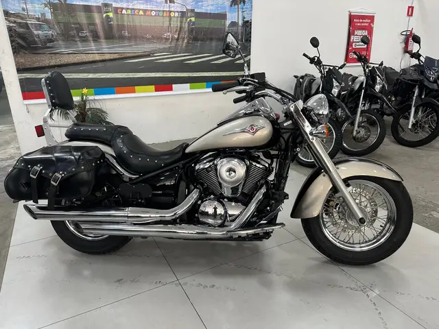 Carro Kawasaki Vulcan 2011 900 Classic LT