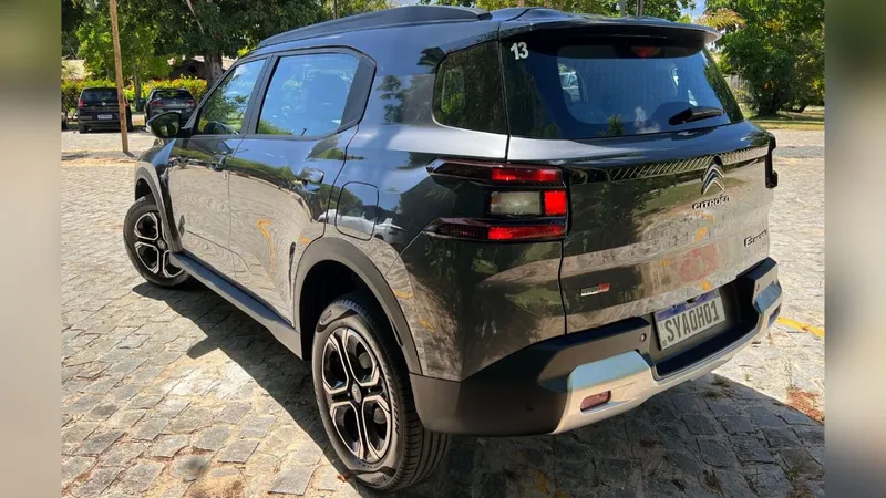 Citroën C3 Aircross fica até R$ 2.000 mais caro; confira os novos preços