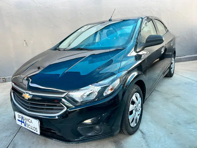 Carro Chevrolet Onix Plus 2020 JOY Plus 1.0 8V 4p Flex Mec.