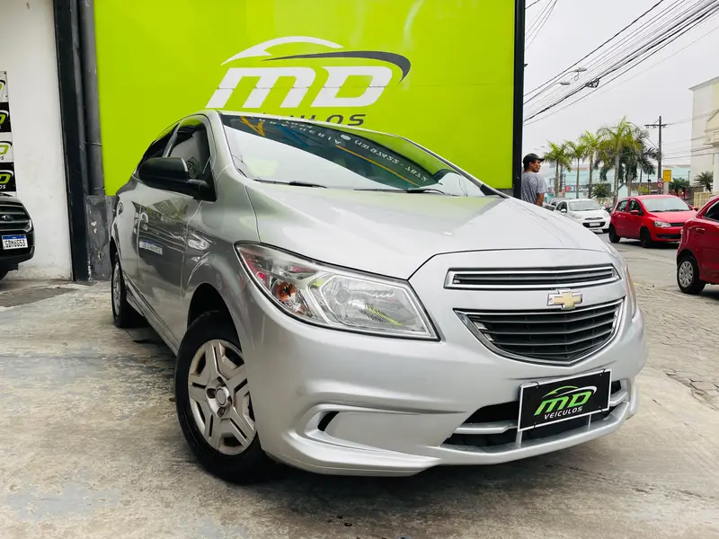Chevrolet Onix 1.0 LT SPE/4