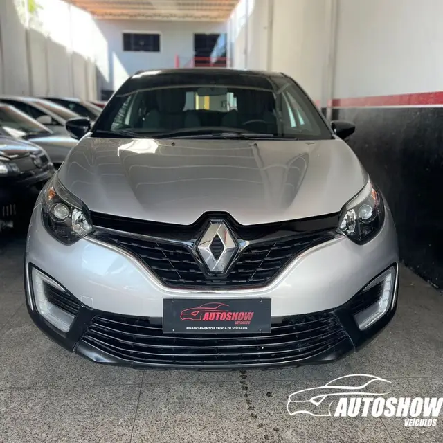 Carro Renault Captur 2021 Life 1.6 16v SCe CVT (Flex)